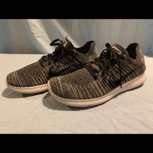 NIKE Free RN Flyknit